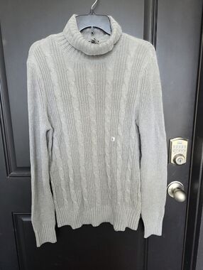 Express Turtleneck Cable Knit Sweater Women Sz S Grey Chunky Oversized Cozy